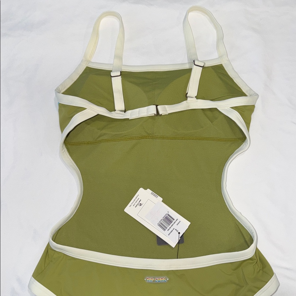 Rip Curl SURF STRIPE CHEEKY ONE PIECE, SMALL - Picture 6 of 10